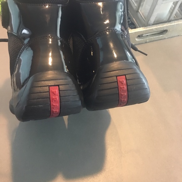 💥SALE💥 Prada Men’s Hightop sneakers - Picture 4 of 6